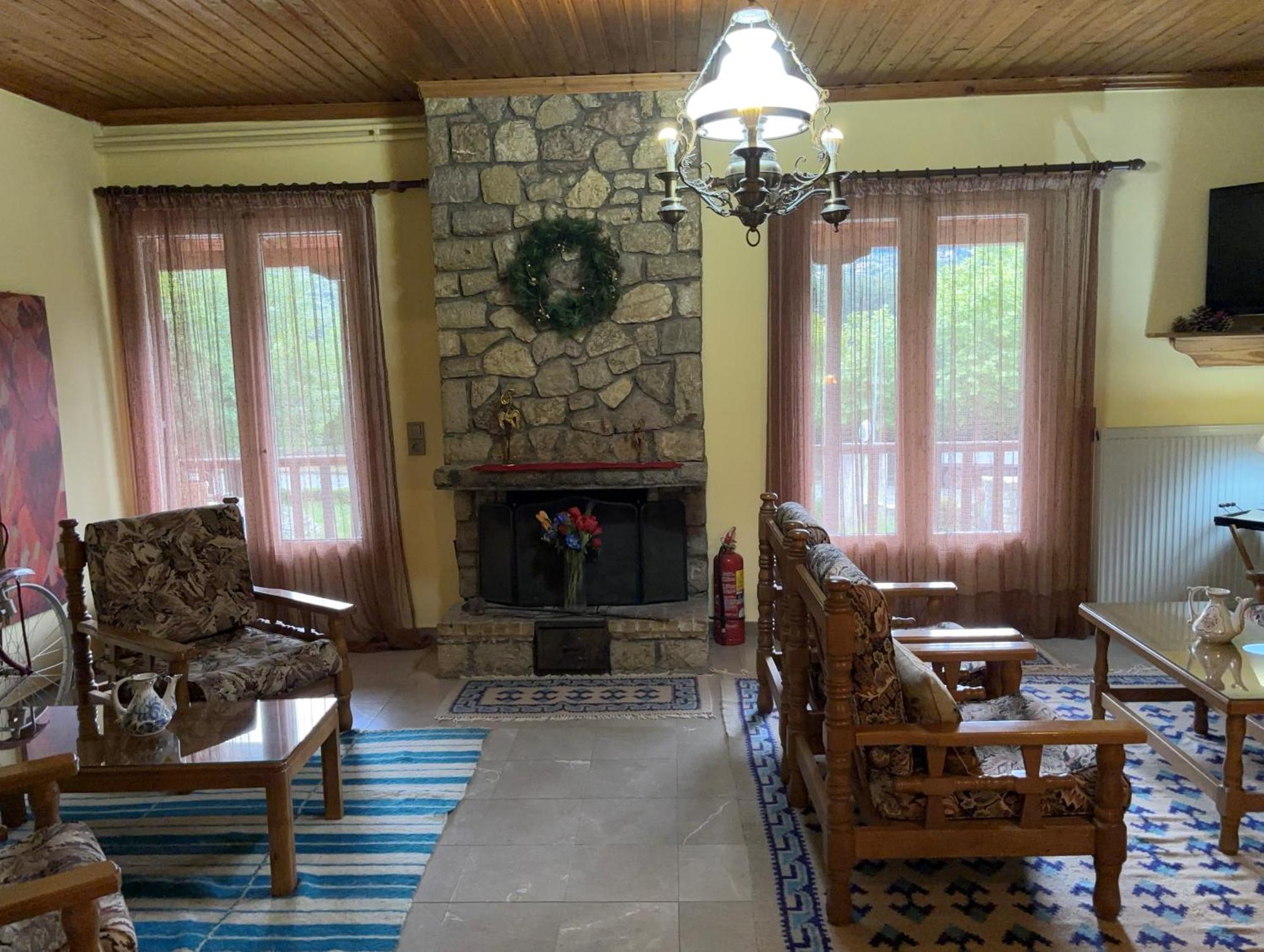 Guesthouse Sinoi Vytina Esterno foto